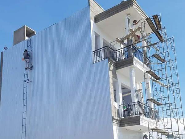 Đóng tôn chống thấm sơn hà Quảng Ngãi