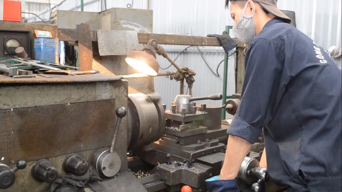 gia c&ocirc;ng cơ kh&iacute; quảng ng&atilde;i